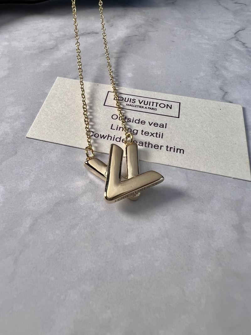 Louis Vuitton Necklaces